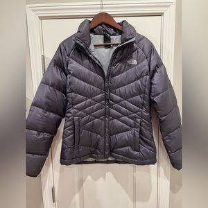 The North Face 550 Women's Puffer Jacket purple